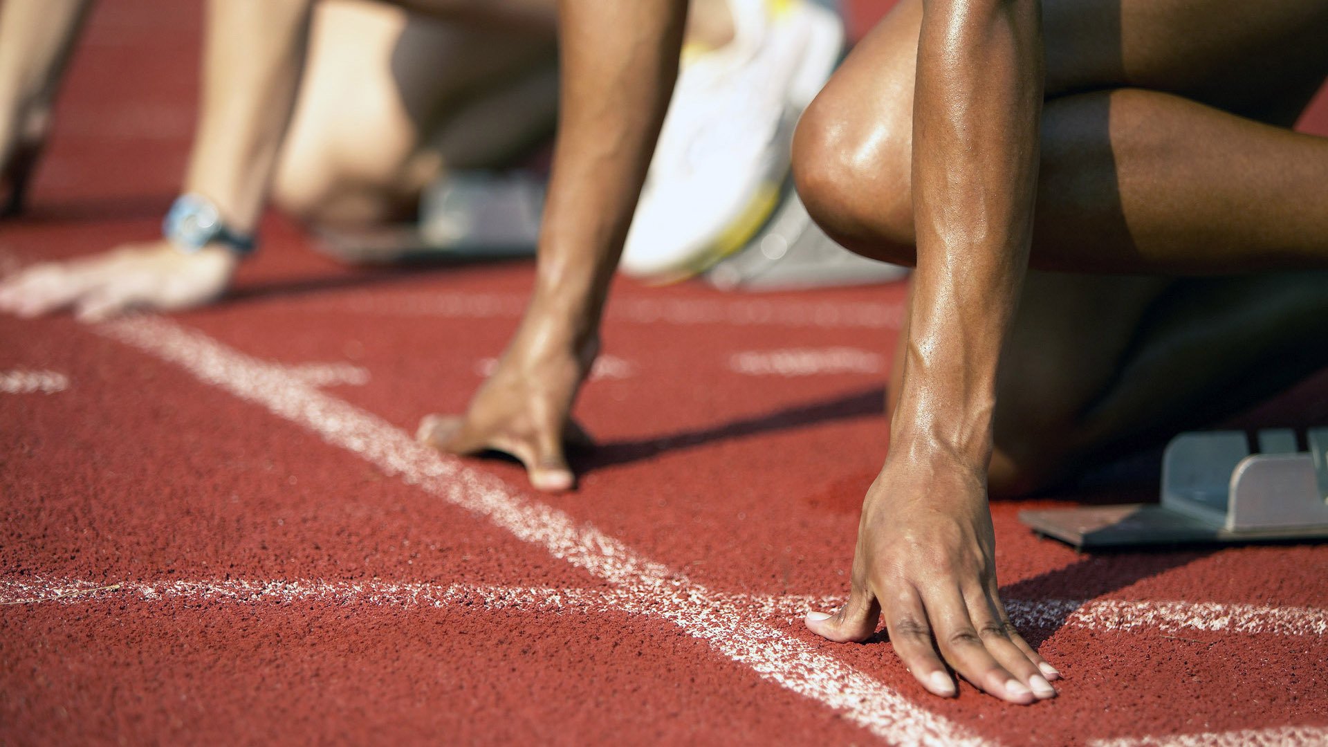 开云体育手机版-CBA球员集训备战，展现团队合作精神，cba球员训练日程